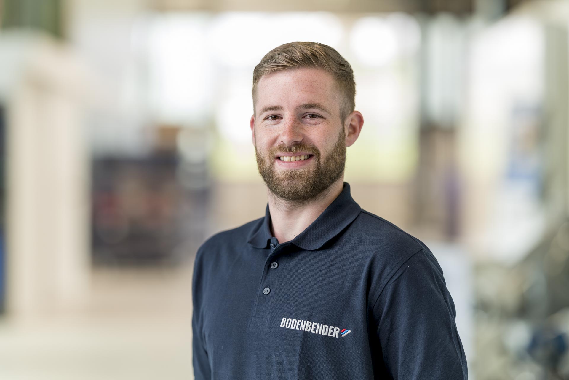 Foto Portrait von Dennis Rakowski.