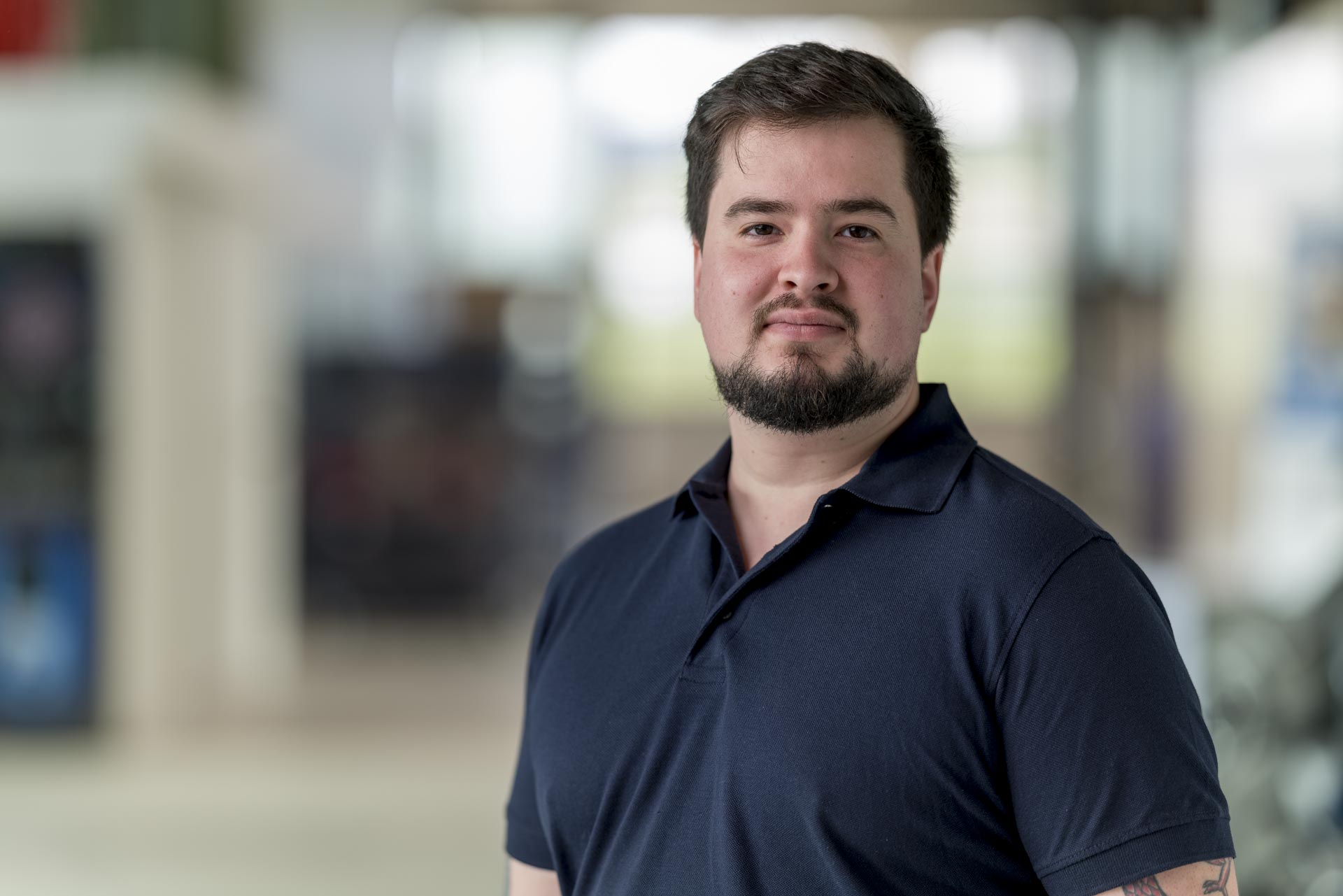 Foto Portrait von Dennis Treptau.